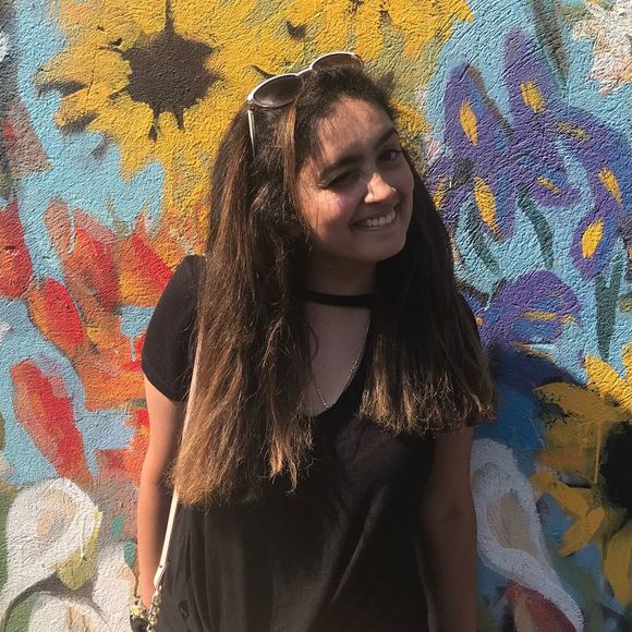 Meet your Posher, Sweta - Picture 1 of 1